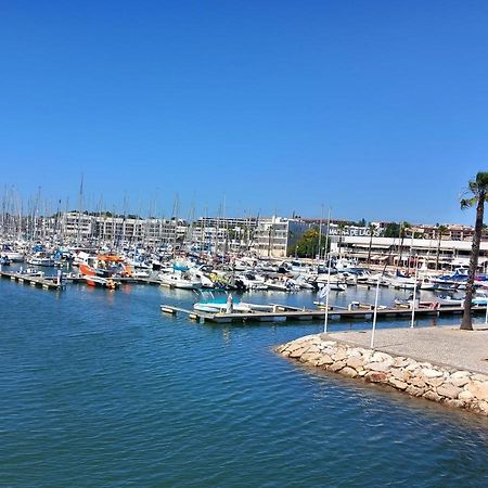 Amazing Marina Park Apartment Lagos Luaran gambar